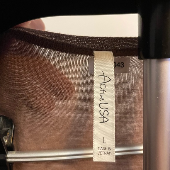 Active USA Pocket Shirt - Picture 3 of 3